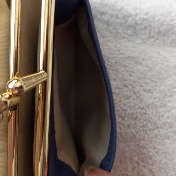 2 Coin Purses - Picture 4 of 14